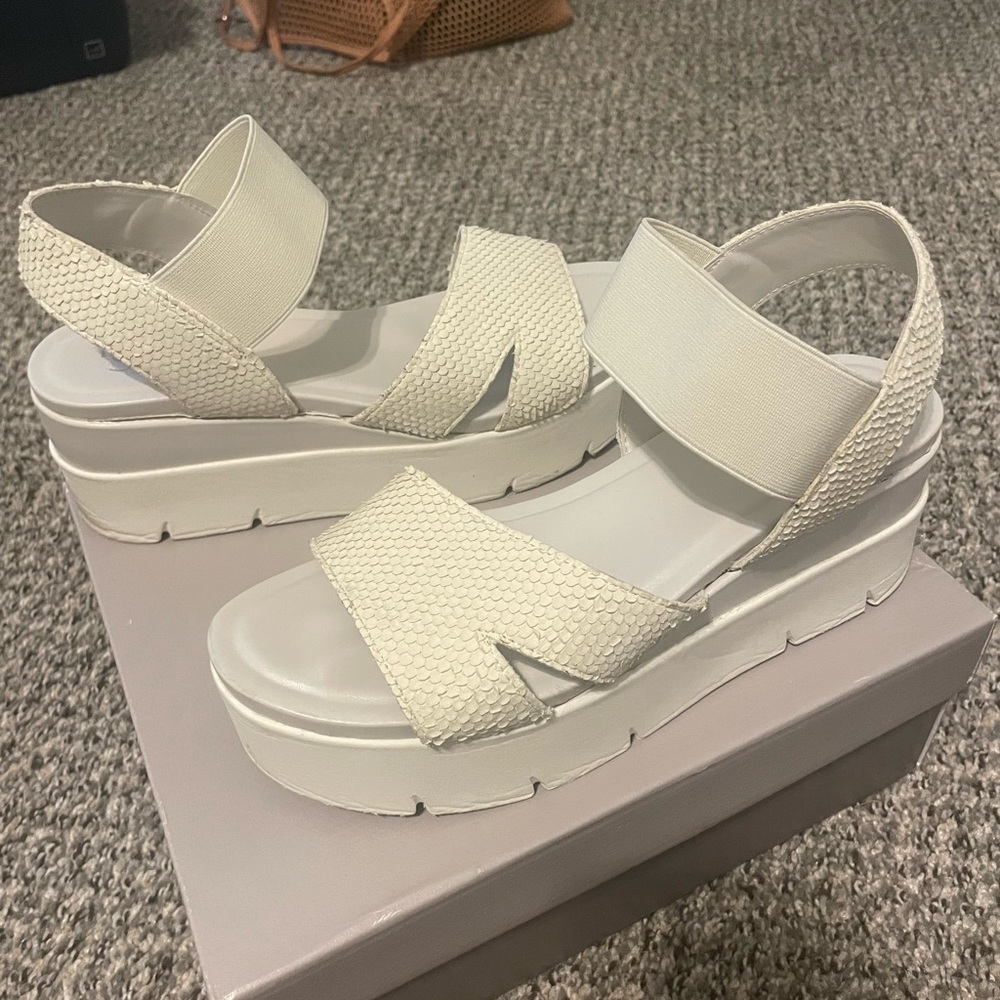 Franco Sarto platform wedge sandals white cream